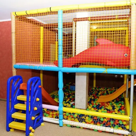 شقة Forest Nook 4*