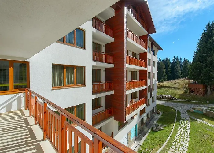 Forest Nook 4* Παμπόροβο